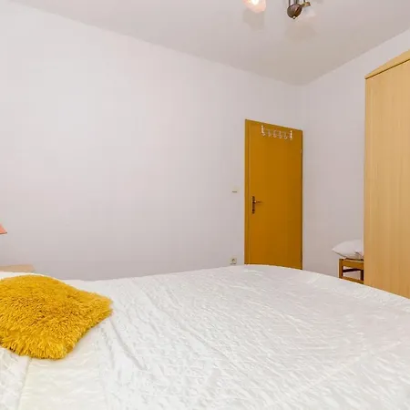 Stara Maslina Apartment