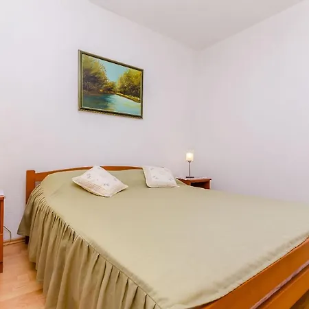 Stara Maslina Apartment *